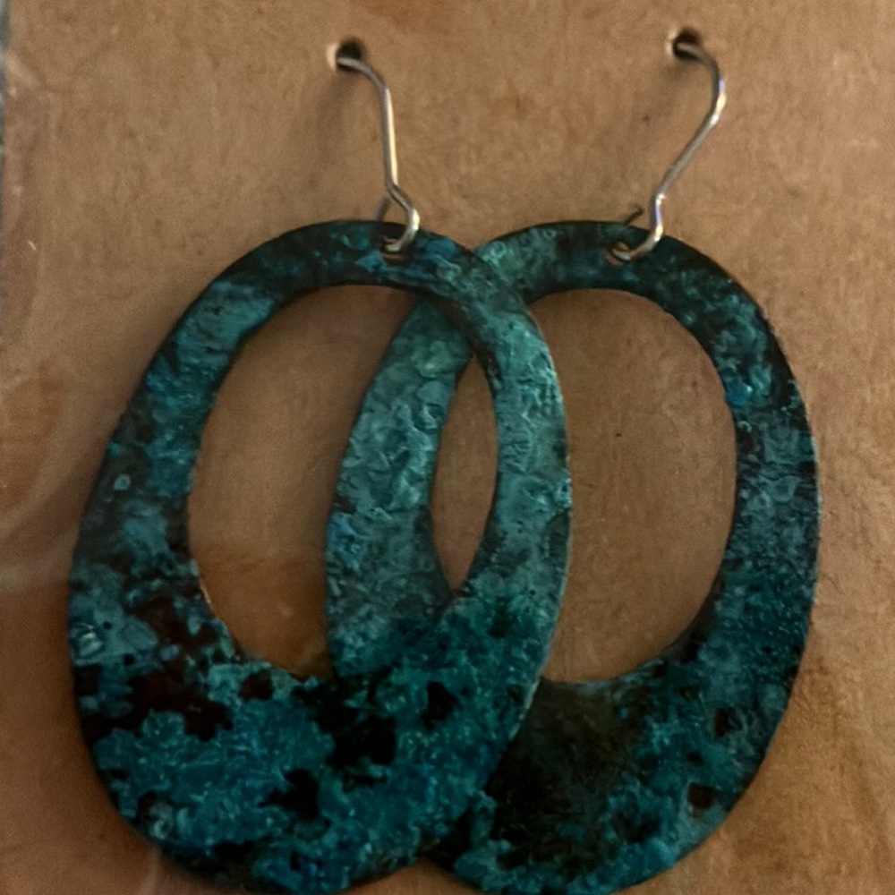 Elegant Teal Oval Earrings